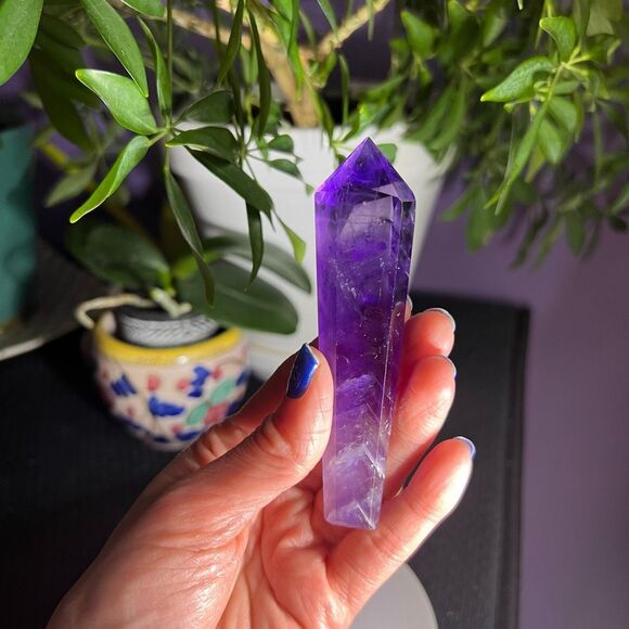 Amethyst Crystal Scepter Meditation Wand with Unique Fingerprint Inclusions (2) - Picture 3 of 13